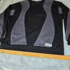 The Giving Movement Colorblock Sweatshirt Mens XS/S Black Oversize Sustainable