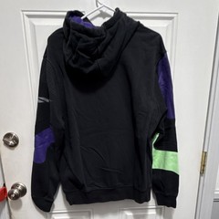 Nike Black Purple Green Graphic Print Pullover Hoodie Logo Pockets Men’s M Knit