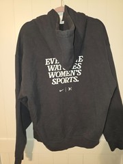 Nike by TOGETHXR Everyone Watches Women’s Sports Hoodie Men’s Sz L