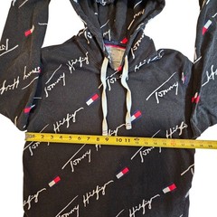 VTG Tommy Hilfiger Medium All Over Print Script Logo Hoodie Black White Red