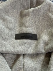 Fear Of God Essentials Hoodie FW22 – Dark Oatmeal – Size Small (S) Brand New NWT