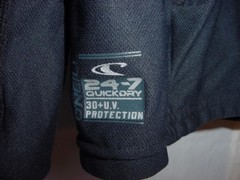 O’Neill Quick Dry 30+ UV Protection Hoodie – Out Of The Water – Mens Small