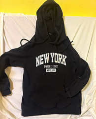 Men’s Black Pullover Hoodie Size S New York Empire State Graphic Drawstring