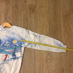 Vintage 90s Hanes Snowmass Ski Mountain Winter Sweatshirt