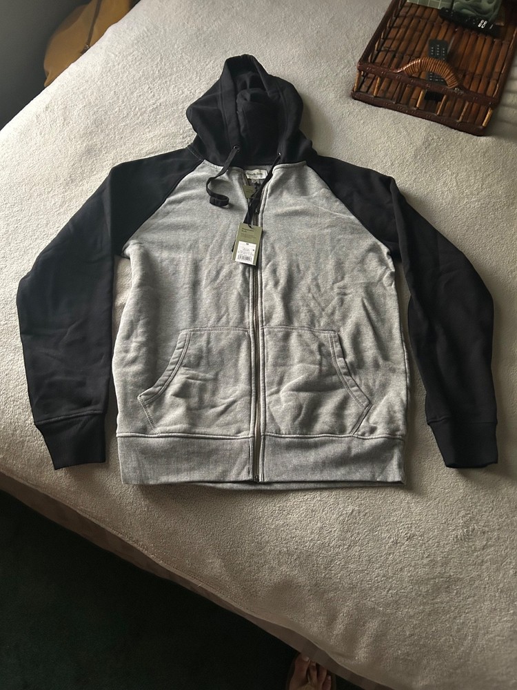 Men’s New Black Gray Hoodie Sz. Medium Goodfellow Fleece.