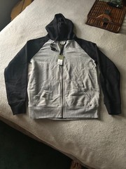 Men’s New Black Gray Hoodie Sz. Medium Goodfellow Fleece.