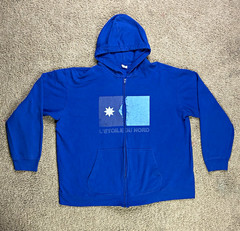 Blue L’Etoile Du Nord zip up hoodie size XL