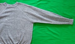 Heather Gray Blank Vintage Sweatshirt 1970’s Athletic Sports Rayon Blend USA