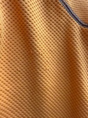 Under Armour Men’s All Seasons Gear 1/4 Zip Pullover Orange Sz Medium EUC A4120