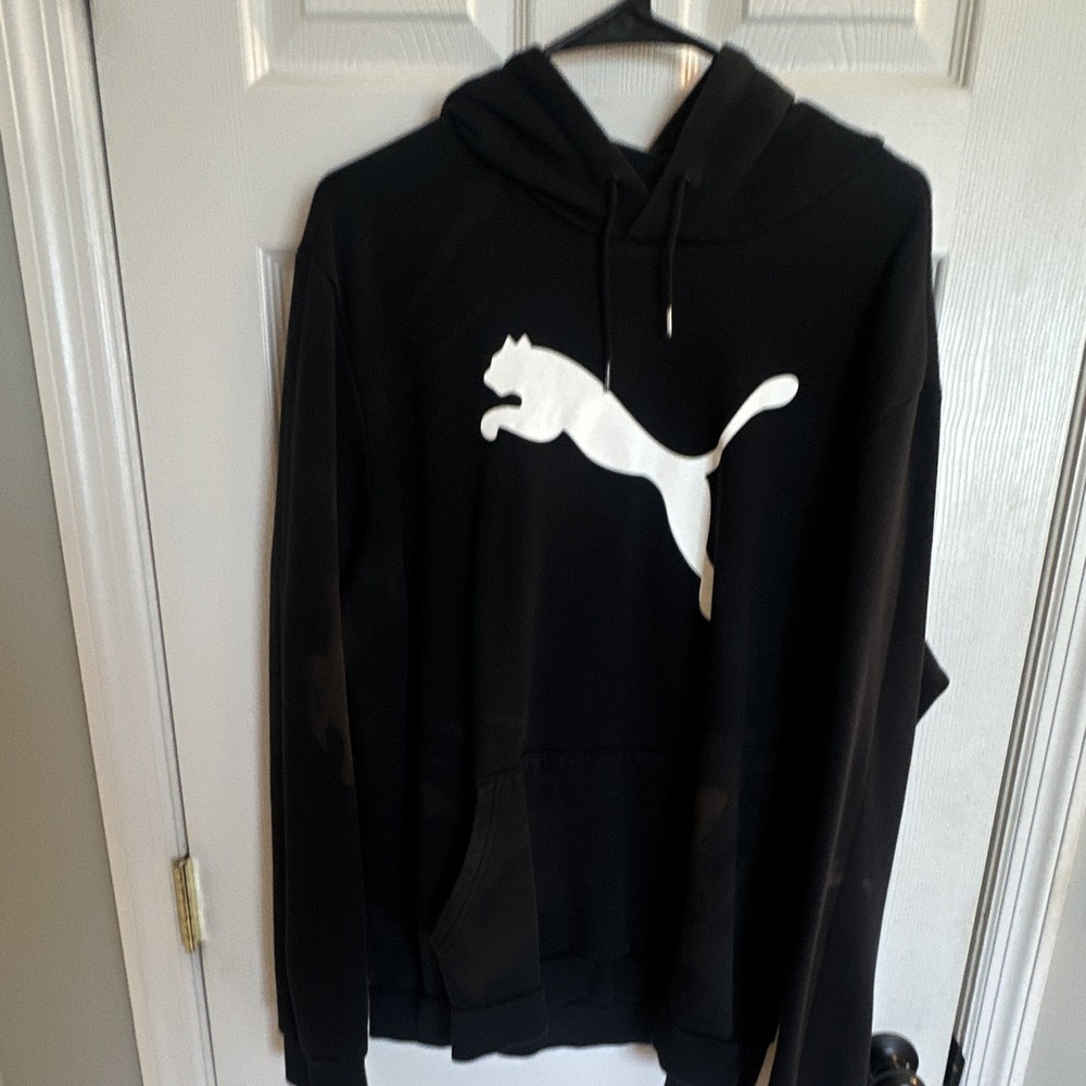 PUMA Men’s XL Black Solid Fleece Pullover Hoodie Drawstring Hood Pockets Logo