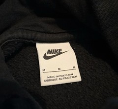 Nike black & white graphic pullover hoodie kangaroo front pocket & top