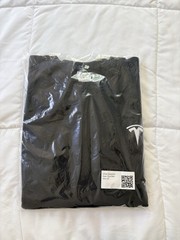 OFFICIAL Black Tesla Men’s Sweatshirt Logo Crewneck Size L BRAND NEW Unisex
