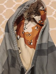 Moes Guns 3XL. T Block Pullover With Choc Chip Lines Hood. No Size Tag