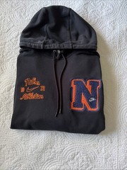 Nike Club Fleece French Terry Hoodie, Varsity Style Letter N – Men’s Large, BLK