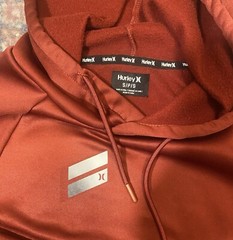 Hurley Men’s Regular Fit Ultra Soft Fleece Pullover Hoodie Red Size S