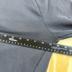 Gymshark Mens Pullover Hoodie Gray Raglan Graphic Logo Sweatshirt Size Small
