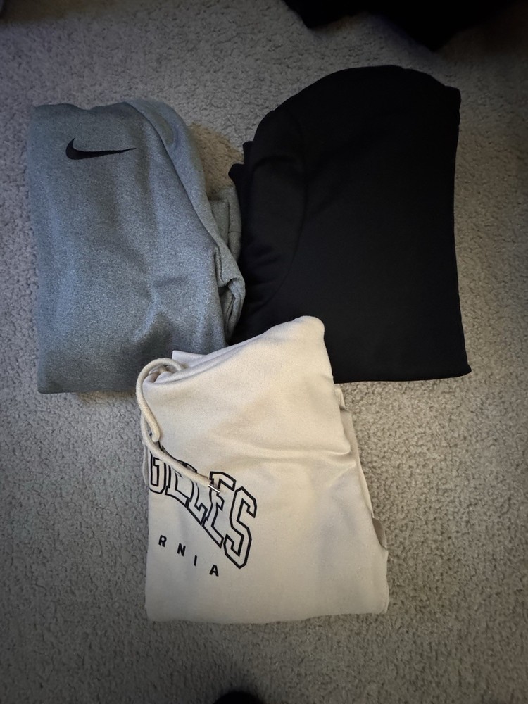 3 Medium Men’s Hoodies In Excellent Condition (Read Description For Information)