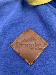 Google Mens Hoodie Sz 2XL Vintage Leather Patch Boulder Colorado Rocky Mountains