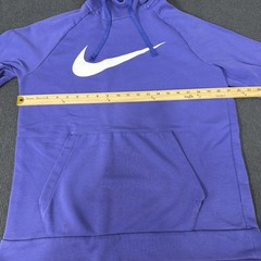 Nike Hoodie Mens Medium Purple Fleece Pullover Kangaroo Pocket Swoosh CZ2425-430