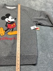 NEW Walt Disney World Sweater Adult Medium Gray Mickey Mouse Standing Parks WDW