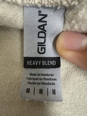 Gildan Heavy Blend Men’s M Beige Crewneck Graphic Fleece Sweatshirt