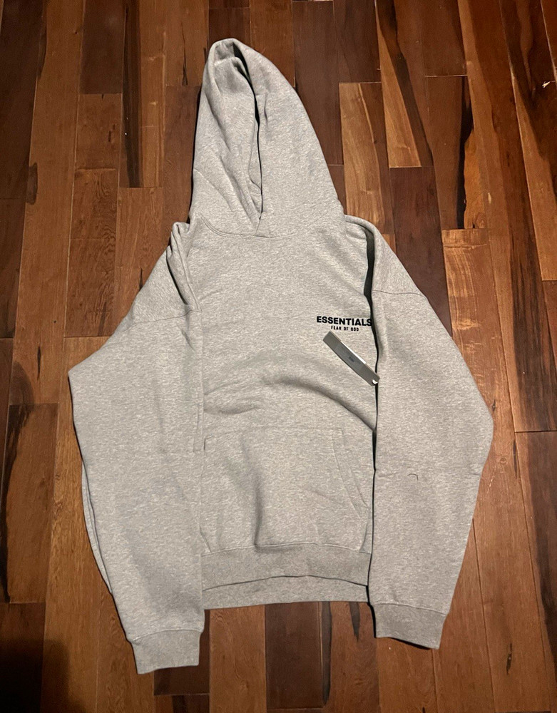 Essentials Men’s L Gray Pullover Hoodie Long Sleeve Solid Kangaroo Pocket