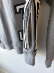 Air Jordan Men’s Gray Jumpman Graphic Fleece Pullover Hoodie Size S