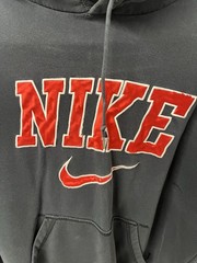 Nike Men’s M Medium Black Hoodie Red Pullover *USA SELLER FREE SHIPPING* Used