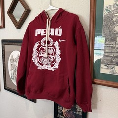 Vintage 80s/90s RARE Peru Logo Sports Designer Hoodie Size Mens Medium