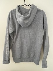 Men’s UFC Gym Training Casual Hoodie Gray White Spellout Sz S “Push Yourself”