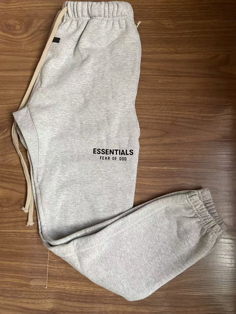 Fear Of God Essentials FW24 Sweatpants Light Heather Grey size XS