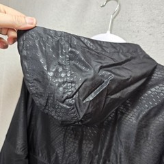 Under Armour Loose Jacket Men M All Seasons Embossed Loose Training Hoodie Black