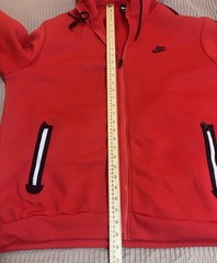 Nike Men’s Red Hoodie | 4Extra Large With Full Zip Front And Zip Pockets.