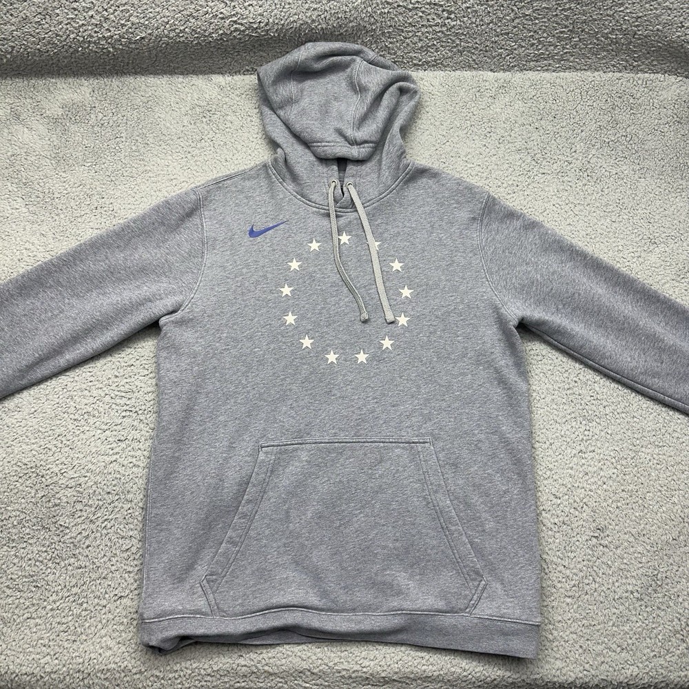Nike AA3689-091 Mens Medium Gray NBA Pullover Hoodie Sweatshirt Stars Circle