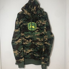 John Deere Men’s Pull Over Core Camo Logo Green Fleece Hoodie Medium Outdoor