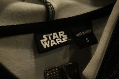 Star Wars Boba Fett Full-Zip Hoodie with Zip Face Mask Size Small – US Seller
