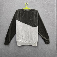 Nike Men Sweatshirt L Gray Colorblock Fleece Swoosh Logo CZ4921-141 Activewear