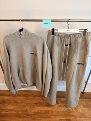 Essentials Fear of God FW22 Dark Oatmeal Hoodie (L) and Sweatpants (M)