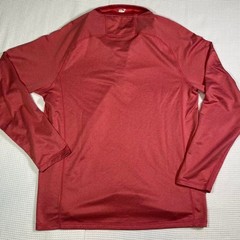 Vineyard-vines Men’s Red and Burgundy Sweatshirt