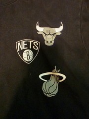 Hollister X NBA Team Logo Pullover Sweater Men’s Medium Black Cotton/Polyester