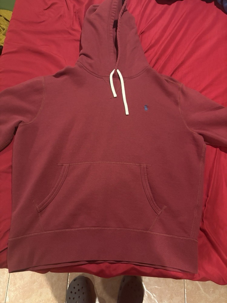 Polo Ralph Lauren Men’s Burgundy Logo Fleece Pullover Hoodie ( Worn Once )