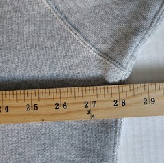 UNIQLO Gray Sweatshirt Unisex 100% Cotton Crewneck Ribbed Hem Minimalist