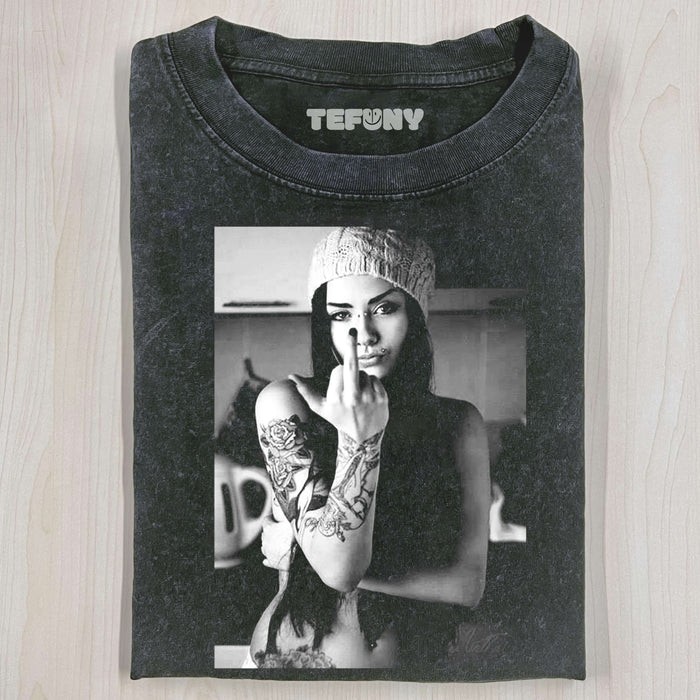 SEXY WOMAN GIVING THE MIDDLE FINGER T-SHIRT