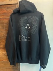 Assassin’s Creed Valhalla Men’s Black Hoodie Size L Gaming Graphic Pullover