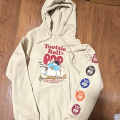 Tootsie Roll Pop Graphic Pullover Hoodie Beige Long Sleeve Drawstring Pockets S