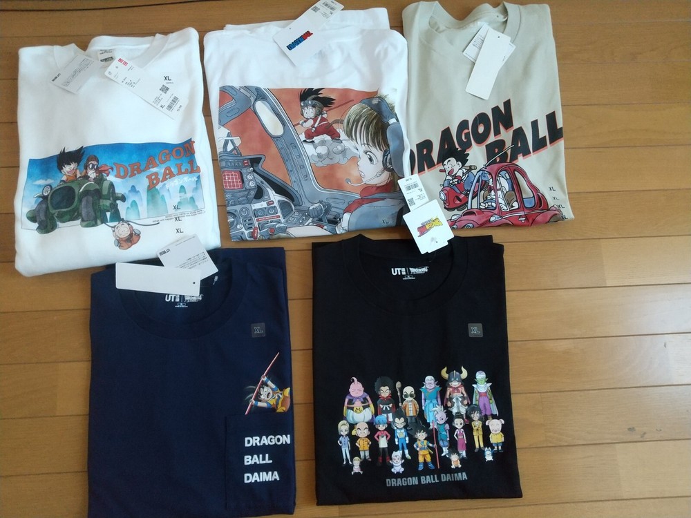 UNIQLO DRAGON BALL DAIMA Sweatshirts 1pc, T-shirt 4 ps. XL Chest: 104–112 cm