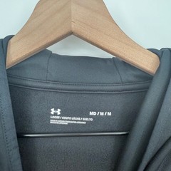 Under Armour Black Logo Hoodie Sweatshirt Size M