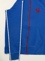 United Colors of Benetton full zip jacket featuring red logo XXL YOUTH