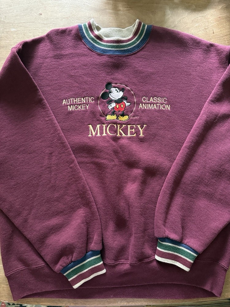 VINTAGE L 90s Disney Mickey Embroidered Burgundy Crewneck Sweater Classic