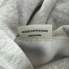 Comfrt Signature Hoodie – Light Heather Grey – Adult Extra Small